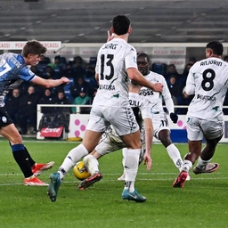 Atalanta supera l'Empoli 3-2 con doppietta di De Ketelaere e riconquista la vetta