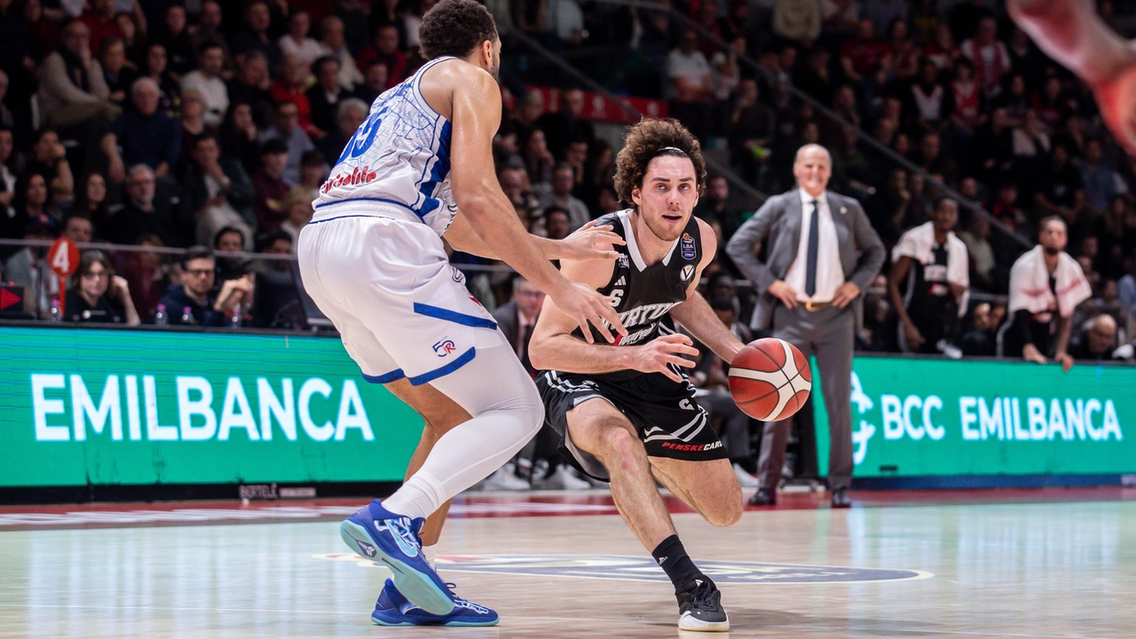 Alessandro Pajola durante Unahotels Reggio Emilia - Segafredo Virtus Bologna