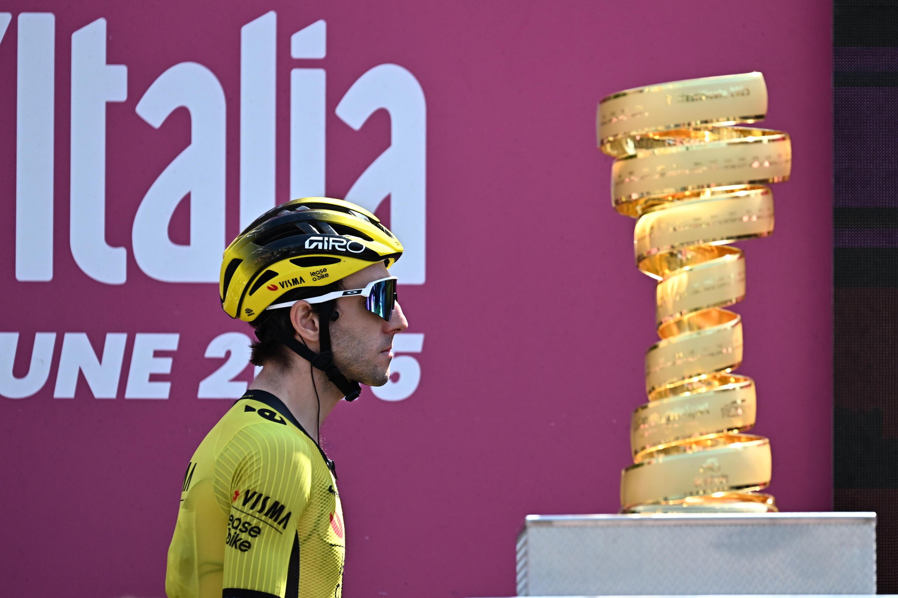 Clamoroso al Giro d Clamoroso al Giro d