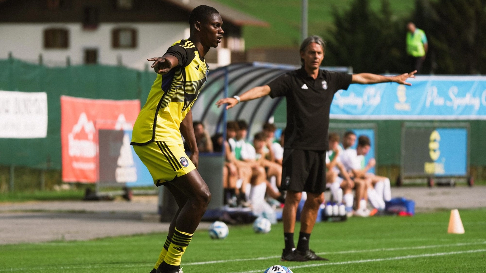 Touré con il tecnico Pippo Inzaghi