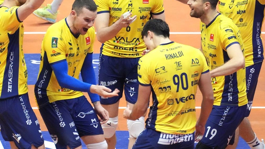 Volley SuperLega Vale tanto per i gialli la sfida delle 18 contro Stoytchev. Un ko potrebbe voler dire accontentarsi della settima o ottava posizione.