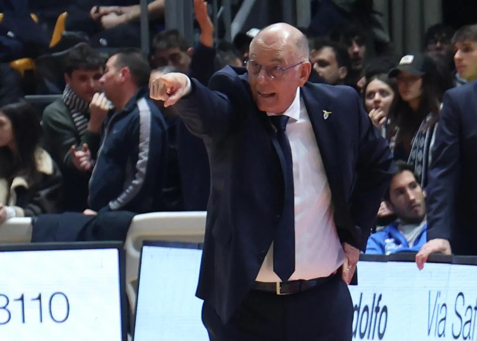 Rimini e Fortitudo: Sfida Storica al PalaDozza nel Giorno di Pasquetta