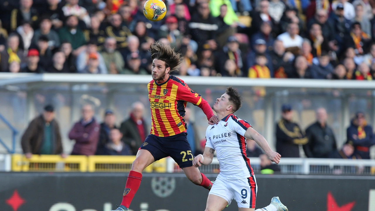 Un momento del match Lecce Genoa, finito poi 0-0 (Ansa)