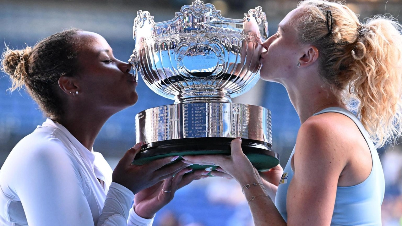 Siniakova and Townsend triumph in women's doubles at 2025 Australian