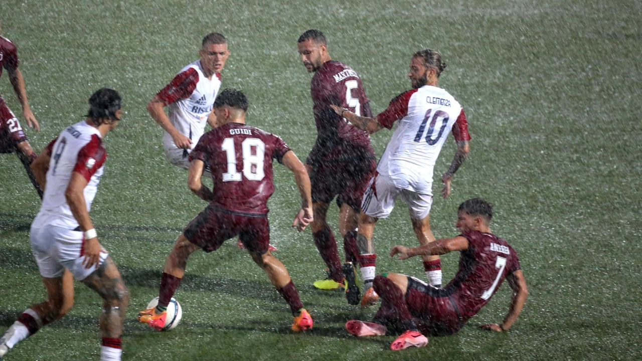 Il Pontedera sabato sarà in campo contro la Vis Pesaro (foto Bongianni/Germogli)