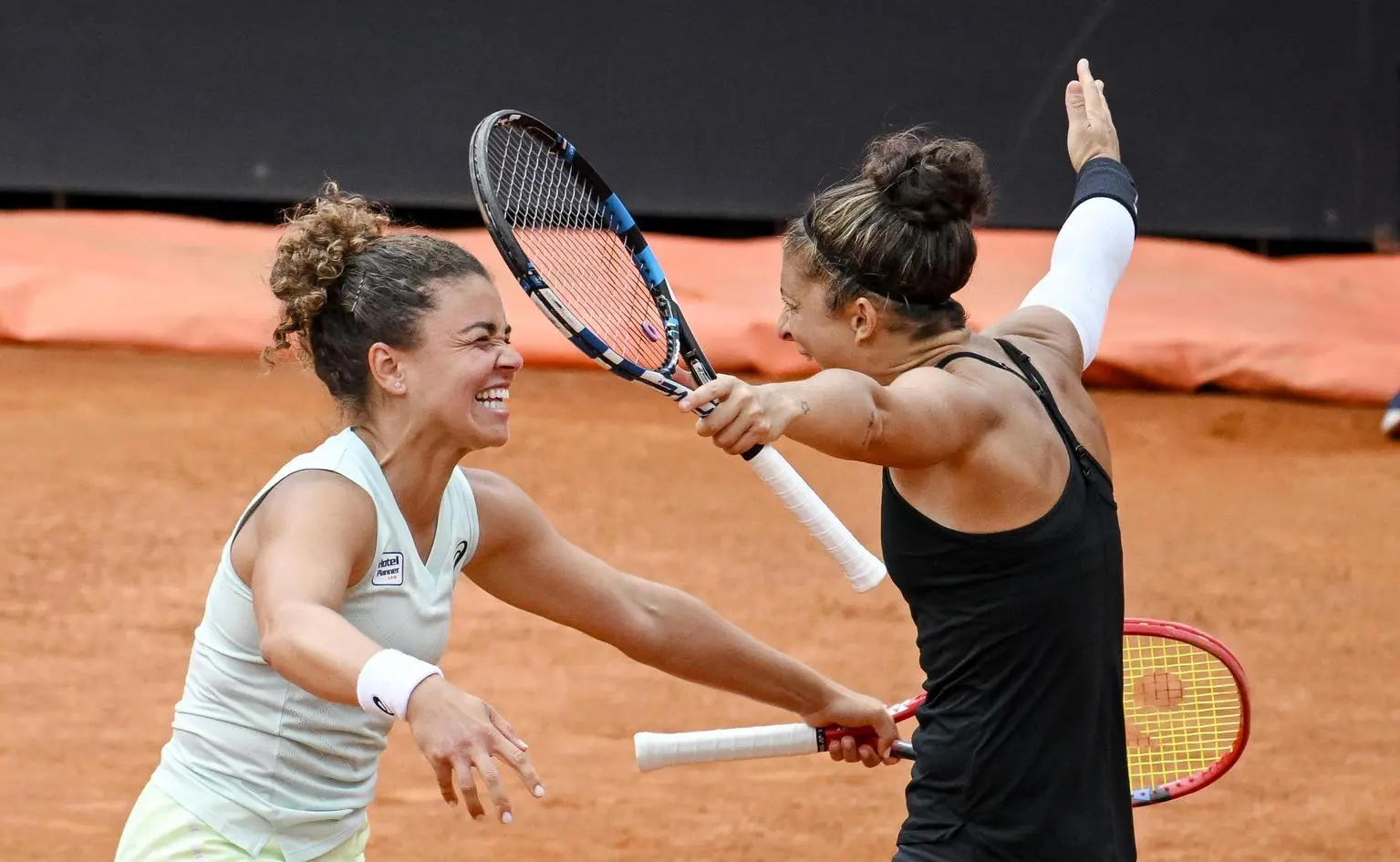 Paolini-Errani Che Sogno, Un’altra Coppia Azzurra In Finale Al Roland ...