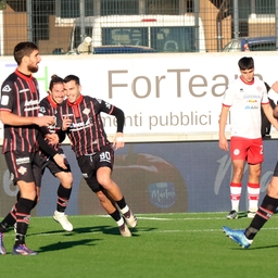 Serie B, 15esima giornata: poker Cremonese, show in Samp-Catanzaro, pari tra Bari e Brescia