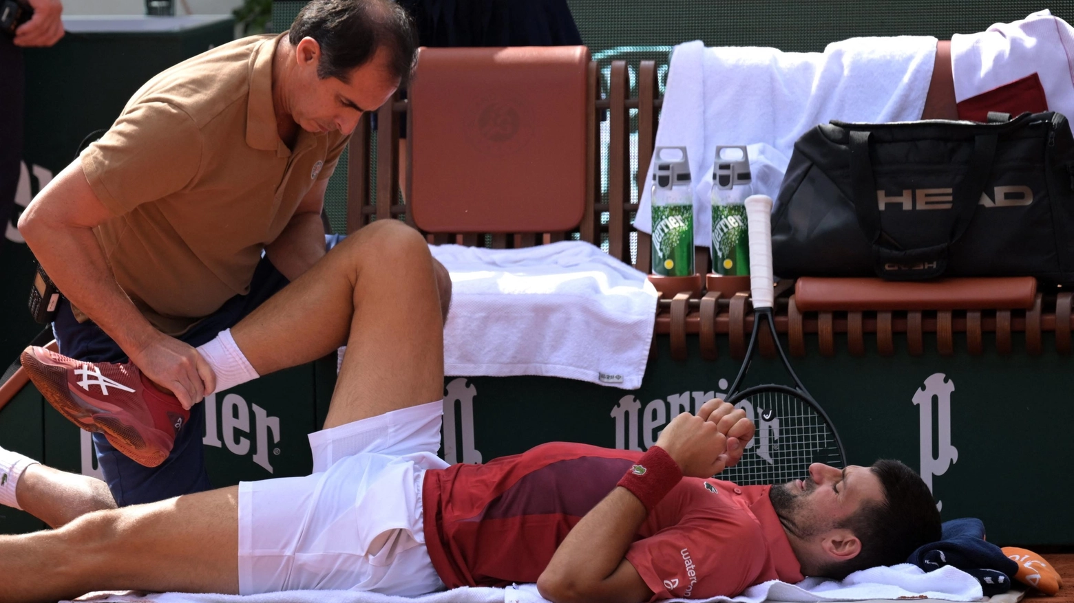 Djokovic ha rimediato una lesione al menisco nei quarti di finale contro Cerundolo (Ansa)