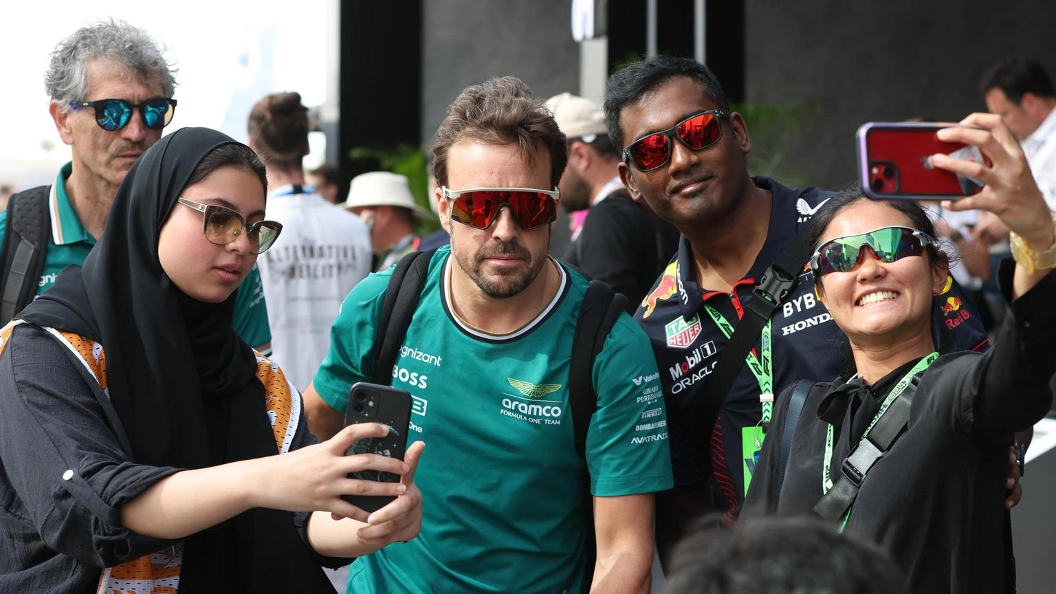 F1: Alonso e il futuro 'nessuno indica il mio destino,scelgo io'