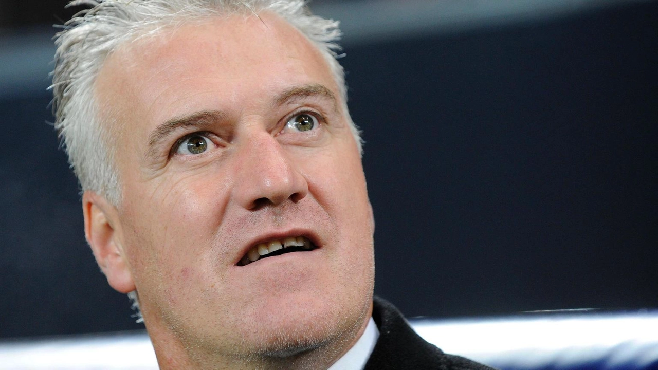 Didier Deschamps, ct della nazionale francese, lascerà il suo incarico dopo i Mondiali 2026 in Usa, Messico e Canada.