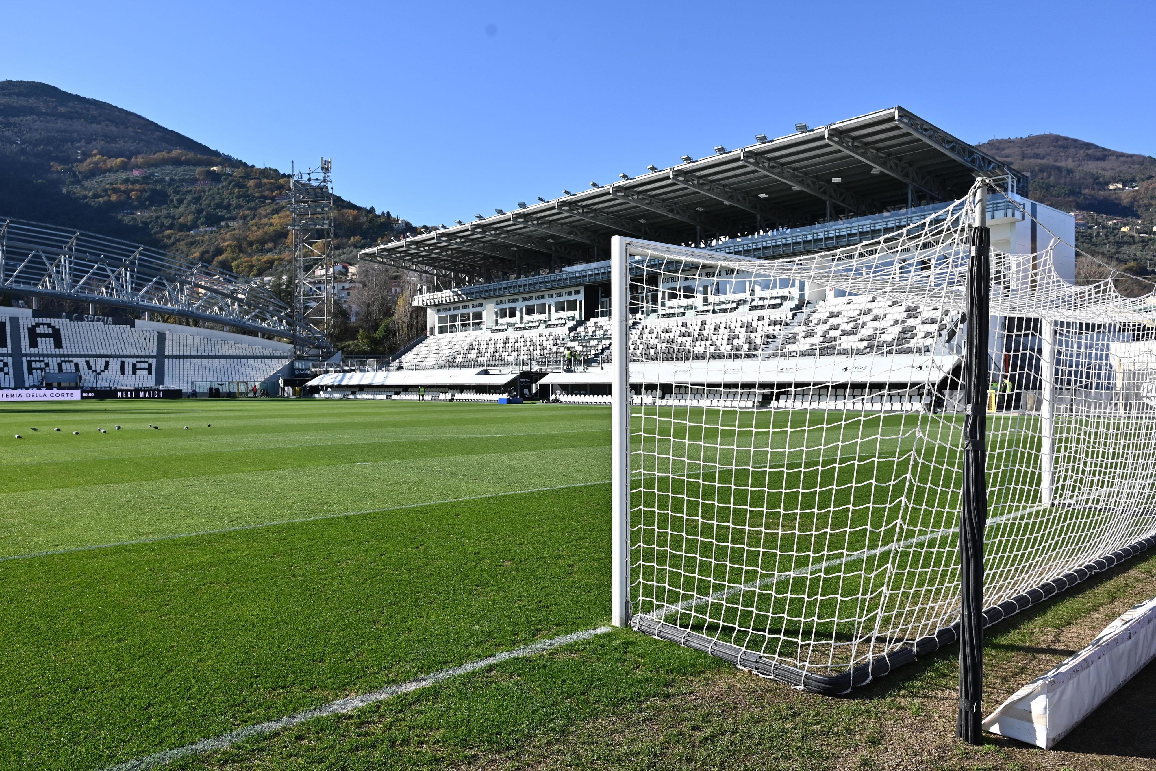 Calcio a 5 , serie c1 e c2. Il maltempo ferma Città di Massa e Futsal. Le partite saranno recuperate domani sera