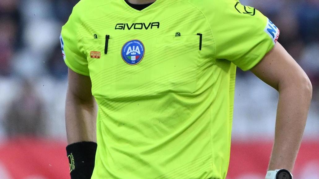 Il fischietto. Federico La Penna. L’arbitro del match