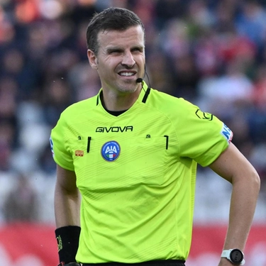 Il fischietto. Federico La Penna. L’arbitro del match