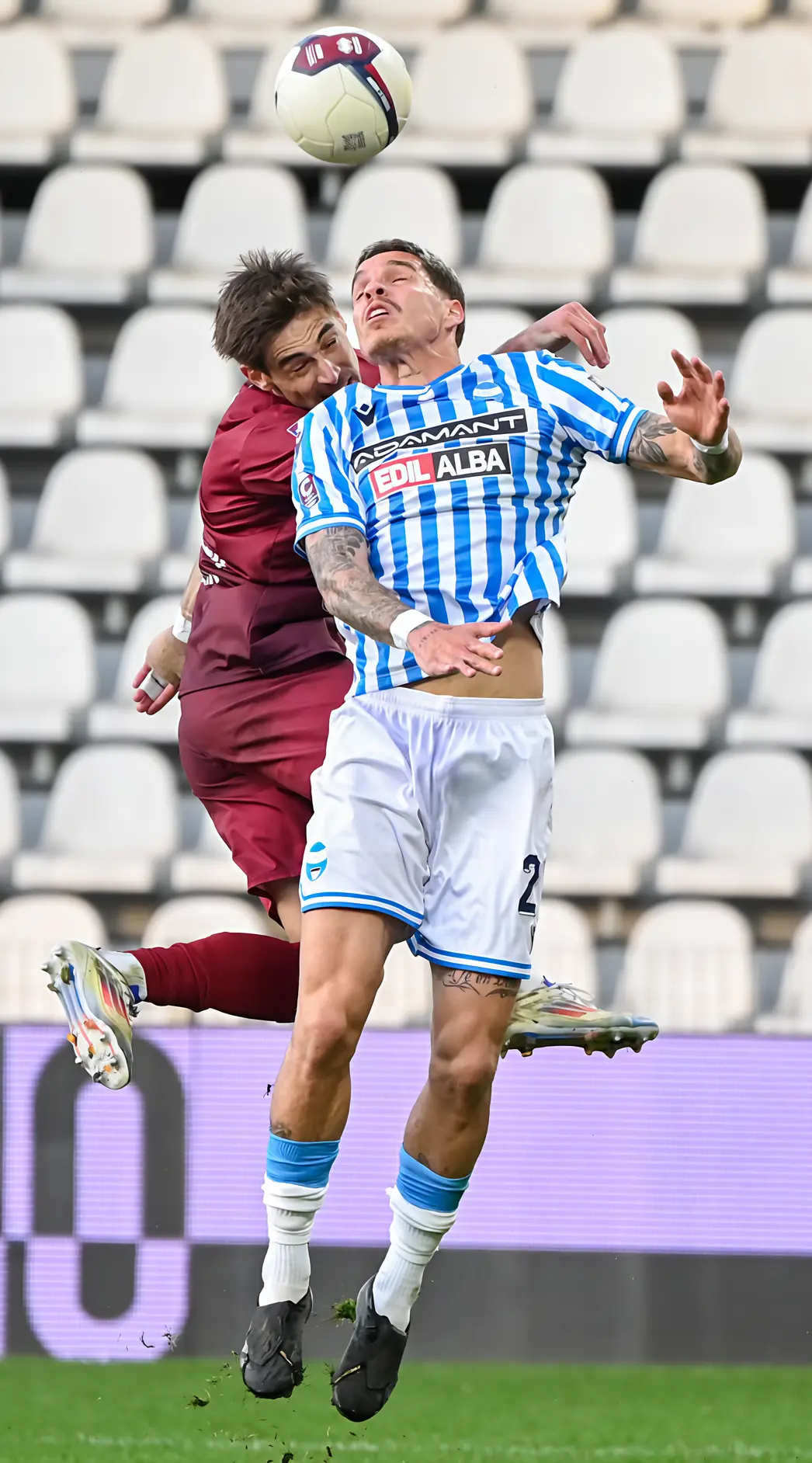 Spal-Pontedera: Vittoria Imperativa per Sperare nei Playoff