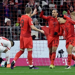 Bundesliga, il Bayern torna alla vittoria: contro il Lipsia finisce 5-1