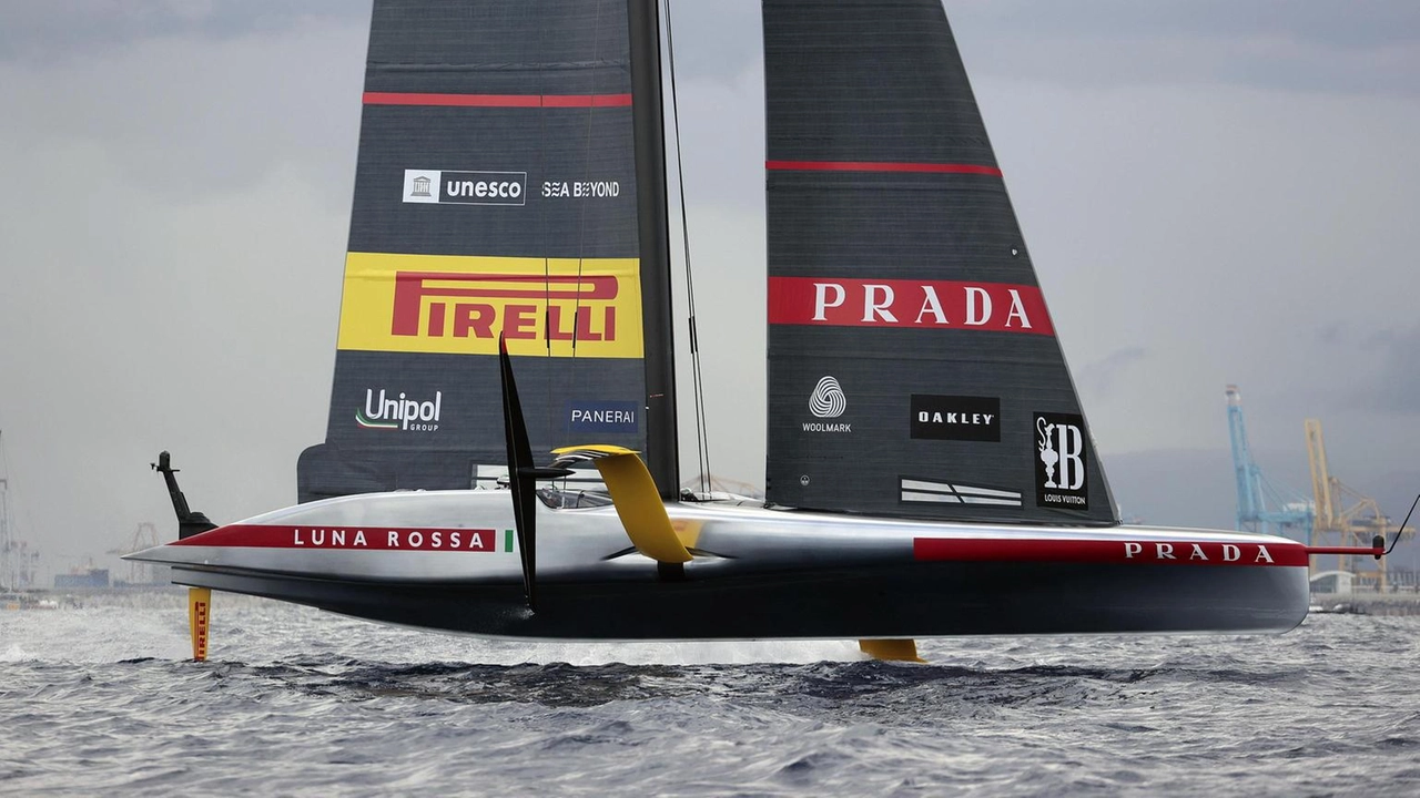 Al via la finale, a equipaggio italiano la prima regata odierna