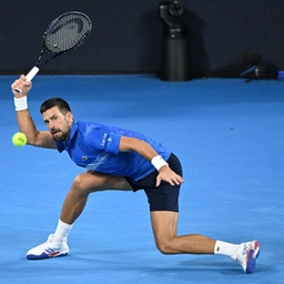 Reilly Opelka ferma Djokovic a Brisbane: avanza in semifinale ATP 250