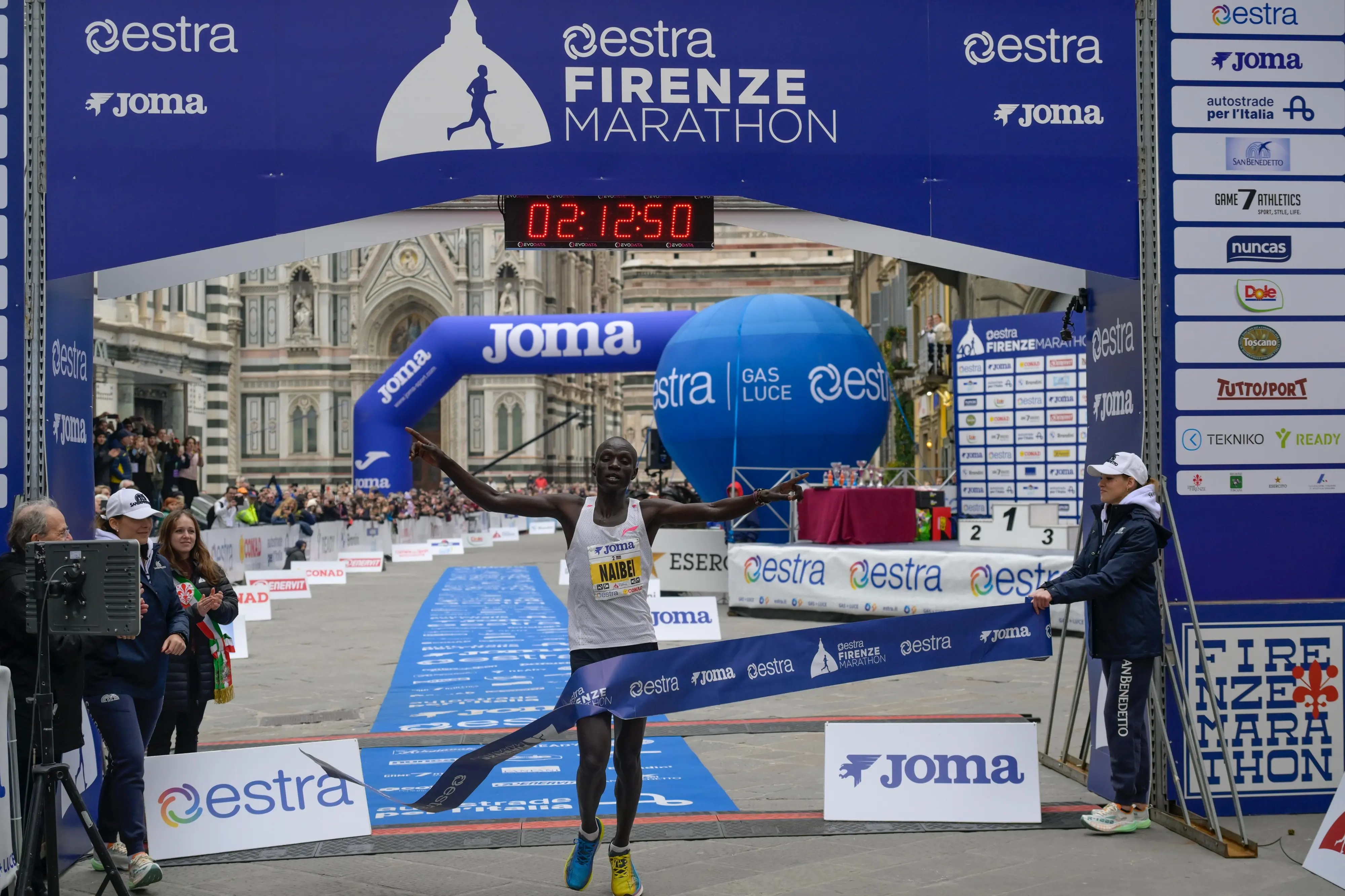 Firenze Marathon, trionfo del Kenya con Kiplimo Naibei e Dorine Jerop Murmomen