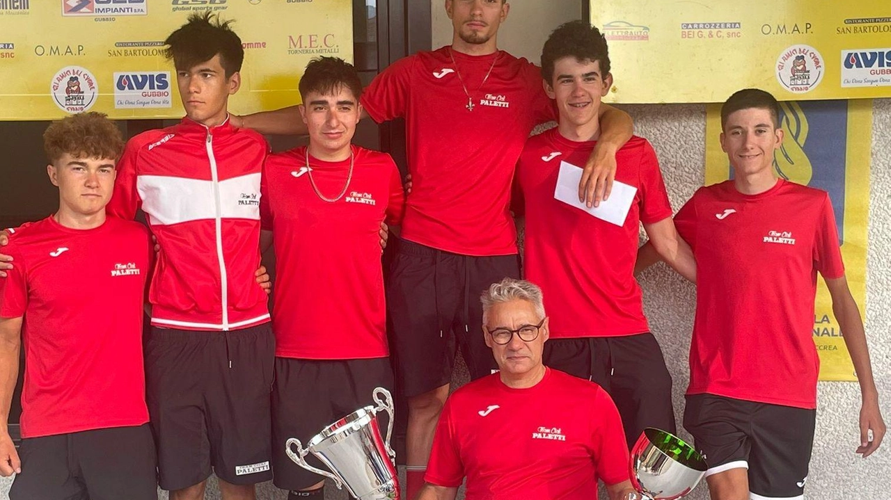 La quarta edizione della Modena-Pavullo per juniores è l'evento principale del fine settimana ciclistico modenese, con la partecipazione di oltre cento giovani atleti. Alessia Orsi si è distinta con un secondo posto nella Coppa d'Oro a Borgo Valsugana. La gara è organizzata dalla Ciclistica Pavullese e vede la partecipazione di talentuosi ciclisti provenienti da diverse regioni.