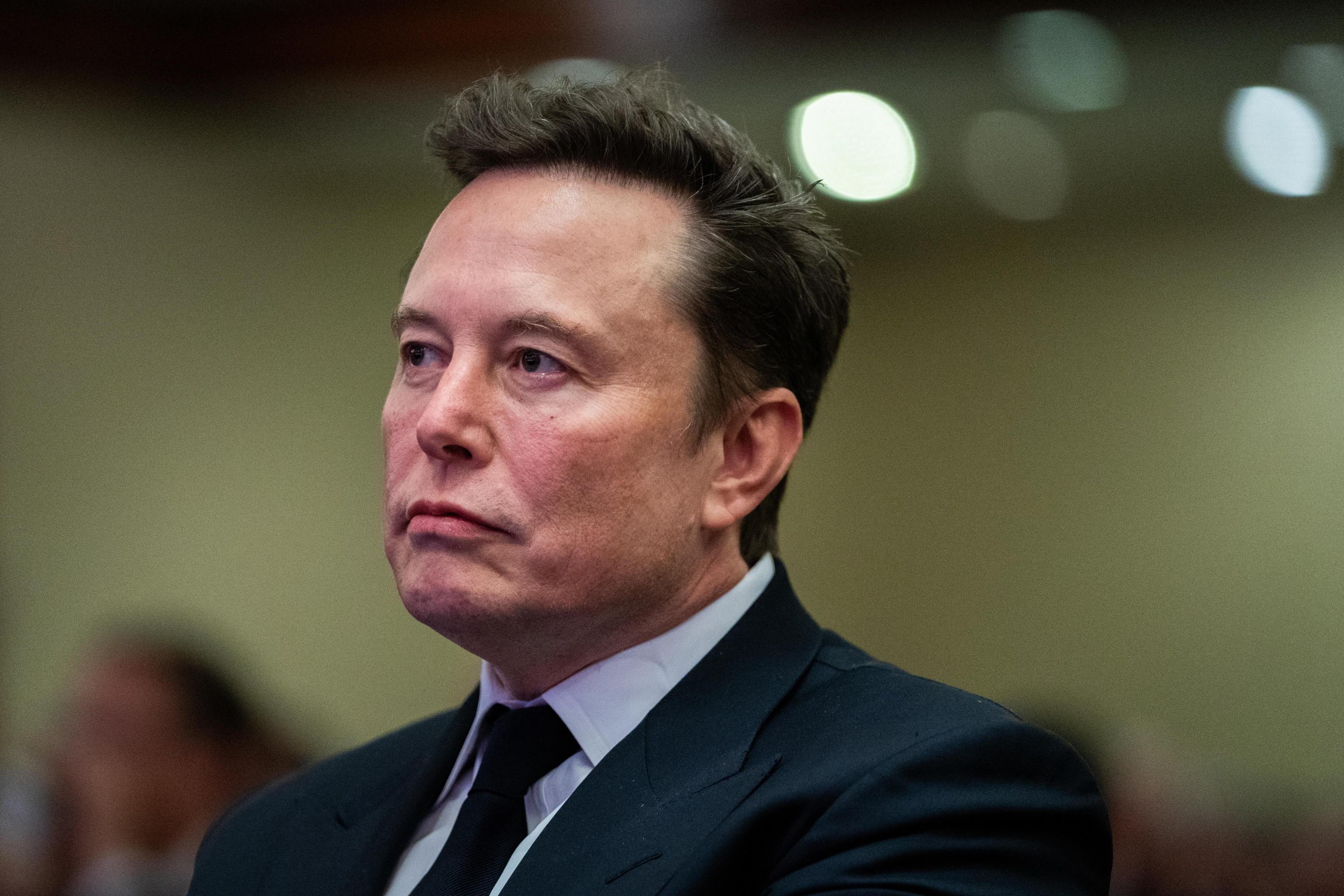 Elon Musk interessato al Liverpool, la dichiarazione del padre Errol