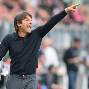 Napoli-Lecce, Conte: "Ora possiamo gustarci Inter-Juventus"