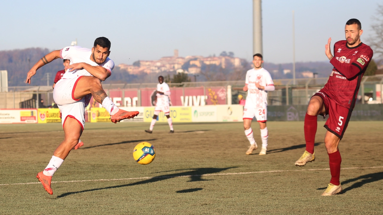 Pontedera-Perugia, un momento del match (Foto Bongianni/Germogli)