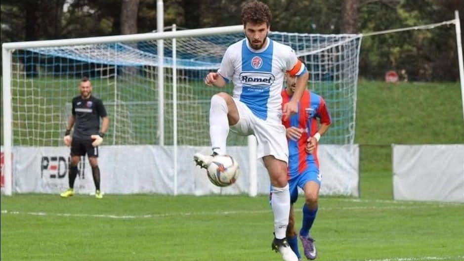 Lorenzo Pagliari capitano del Fossombrone ha festeggiato il compleanno con un gol