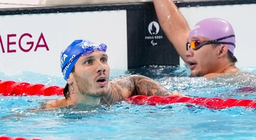 Paralimpiadi, Bortuzzo è medaglia di bronzo nei 100 rana: “Vale come un oro, emozione indescrivibile”