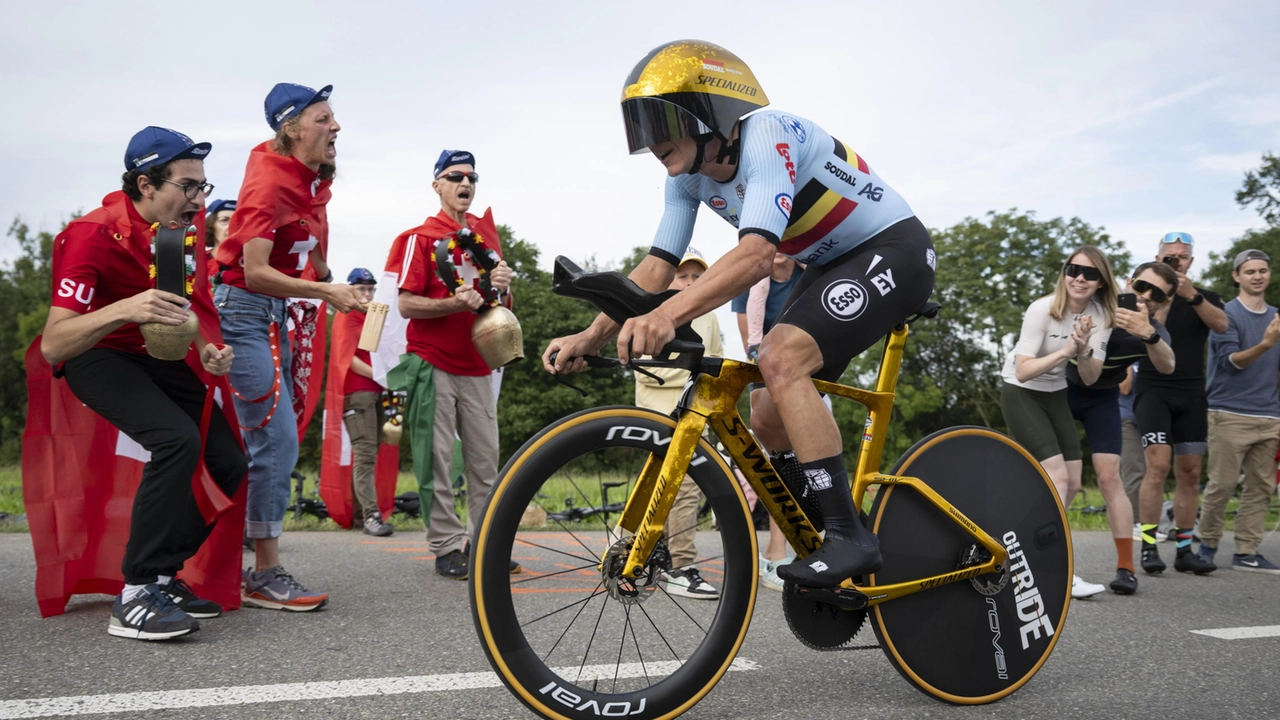 Il belga, insignito del premio Flandrien, spera in un altro acuto dopo quello alla Vuelta 2022: "Sogno il Tour e il Giro e farò di tutto per centrare questi obiettivi"