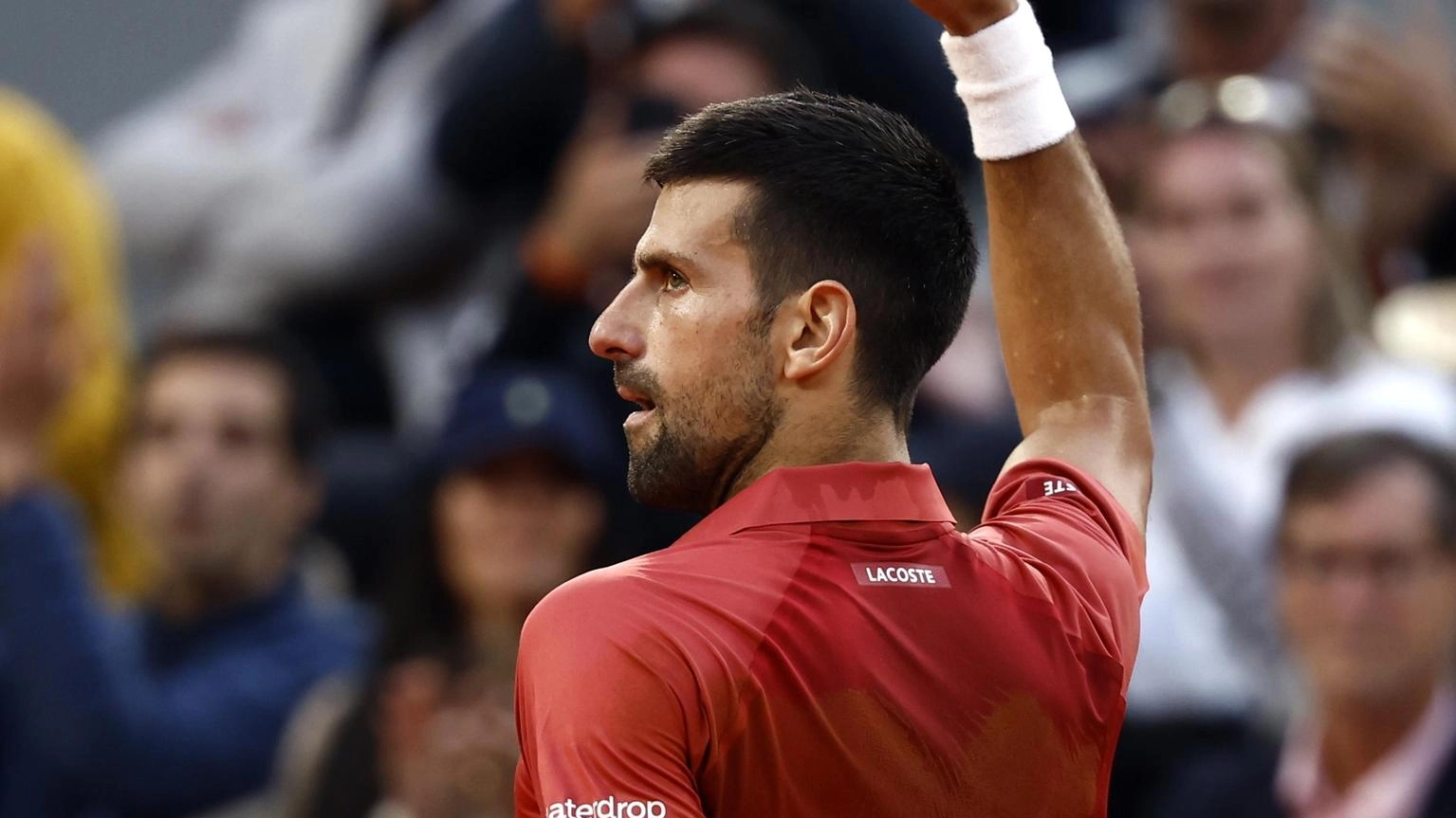 Roland Garros: Djokovic show, batte Cerundolo e va ai quarti