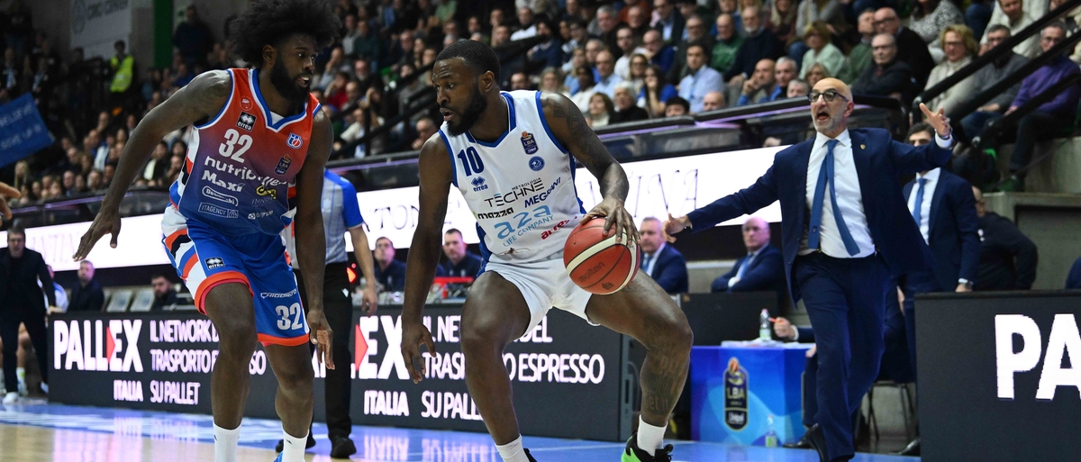 Basket, Serie A: Treviso al fotofinish, battuta Brescia al PalaVerde. Colpaccio di Napoli