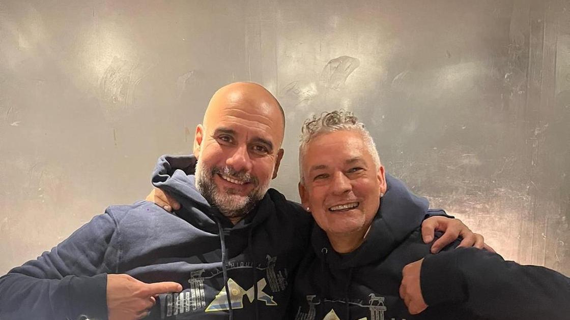 Guardiola, promessa mantenuta. Pep a Brescia cena con Baggio: "È meraviglioso incontrarci qui»