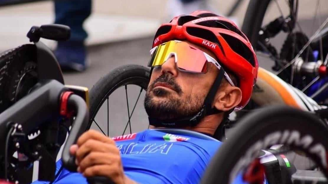 Christian Giagnoni si è classificato secondo pochi giorni fa Pioltello, nella terzultima tappa del Giro d'Italia Handbike 2024. E ben figurando nelle ultime due tappe, il quarantottenne di Montemurlo conquisterebbe la sua sesta vittoria nella competizione, dopo i cinque successi colti fra il 2016 e il 2021