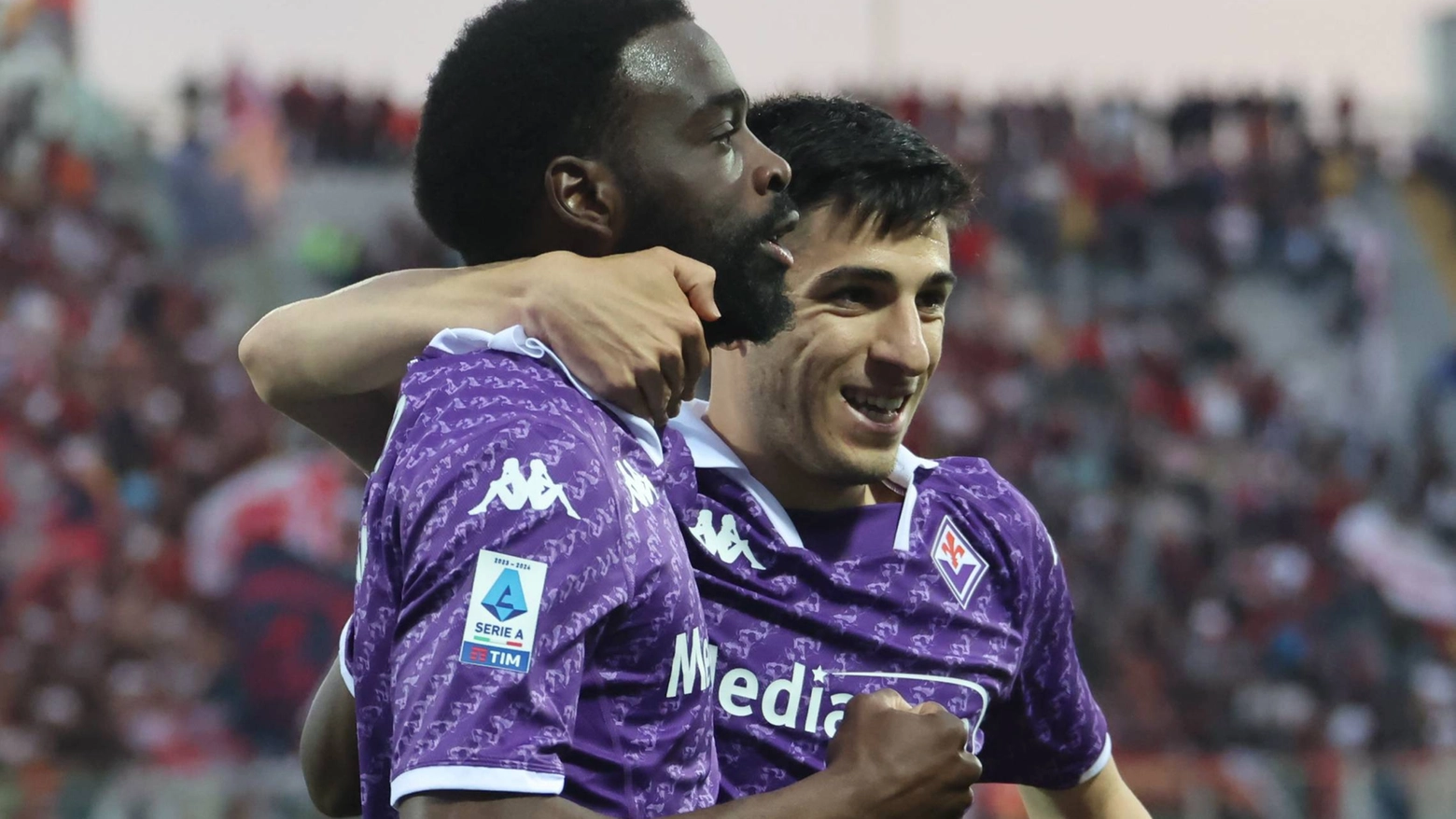 Fiorentina-Genoa, Ikoné esulta dopo il gol (Fotocronache Germogli)