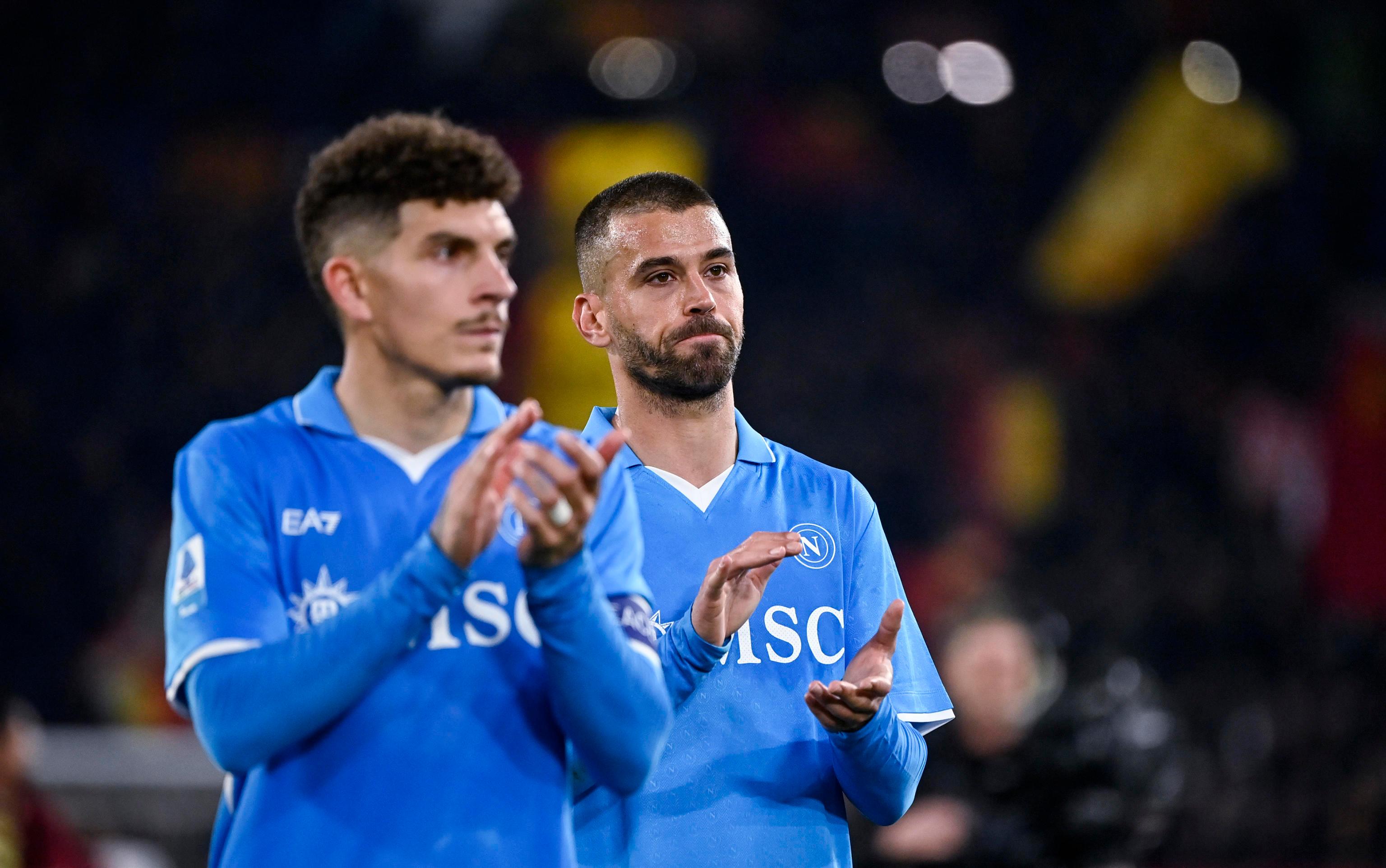 https://sport.quotidiano.net/image-service/view/acePublic/alias/contentid/NWE2N2Q3M2ItYWIxNi00/0/roma-napoli-la-delusione-di-di-lorenzo-e-spinazzola.jpeg