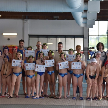 Nuoto e pallanuoto protagoniste coi giovanissimi atleti. Swim Project Codigoro, tanti successi in più discipline