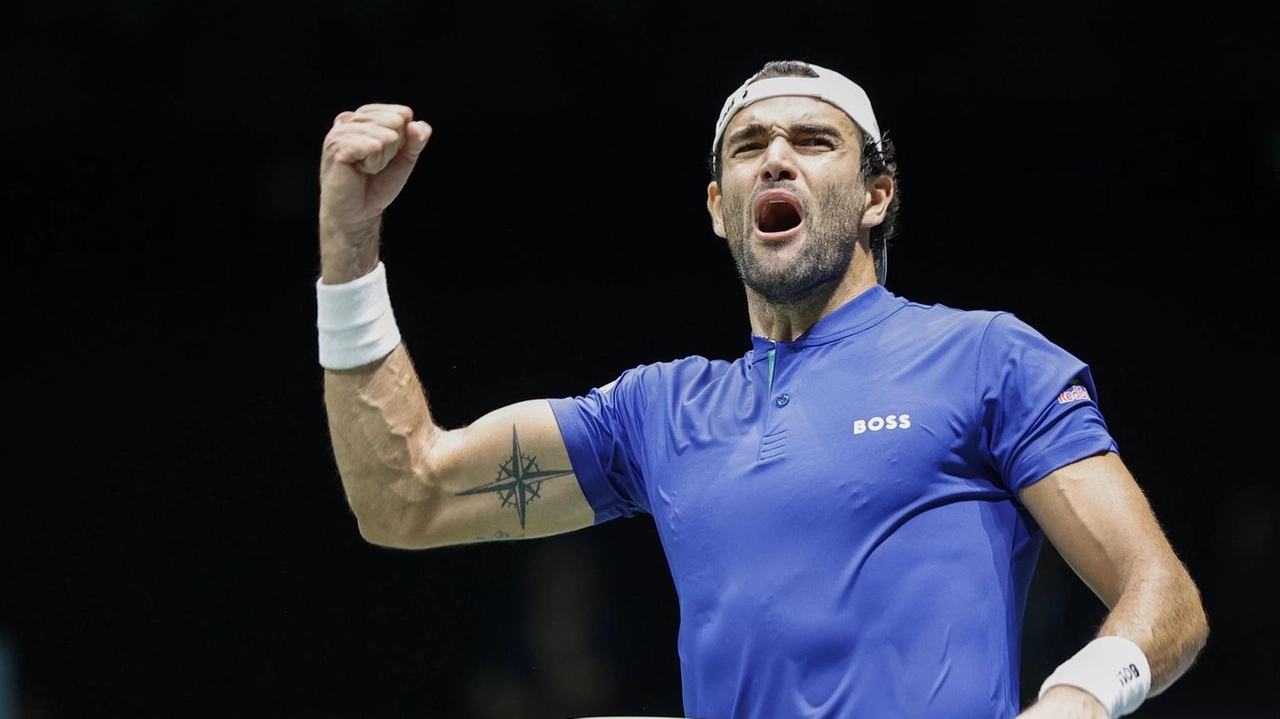 L'azzurro s'impone in tre set 3-6, 6-2 7-5