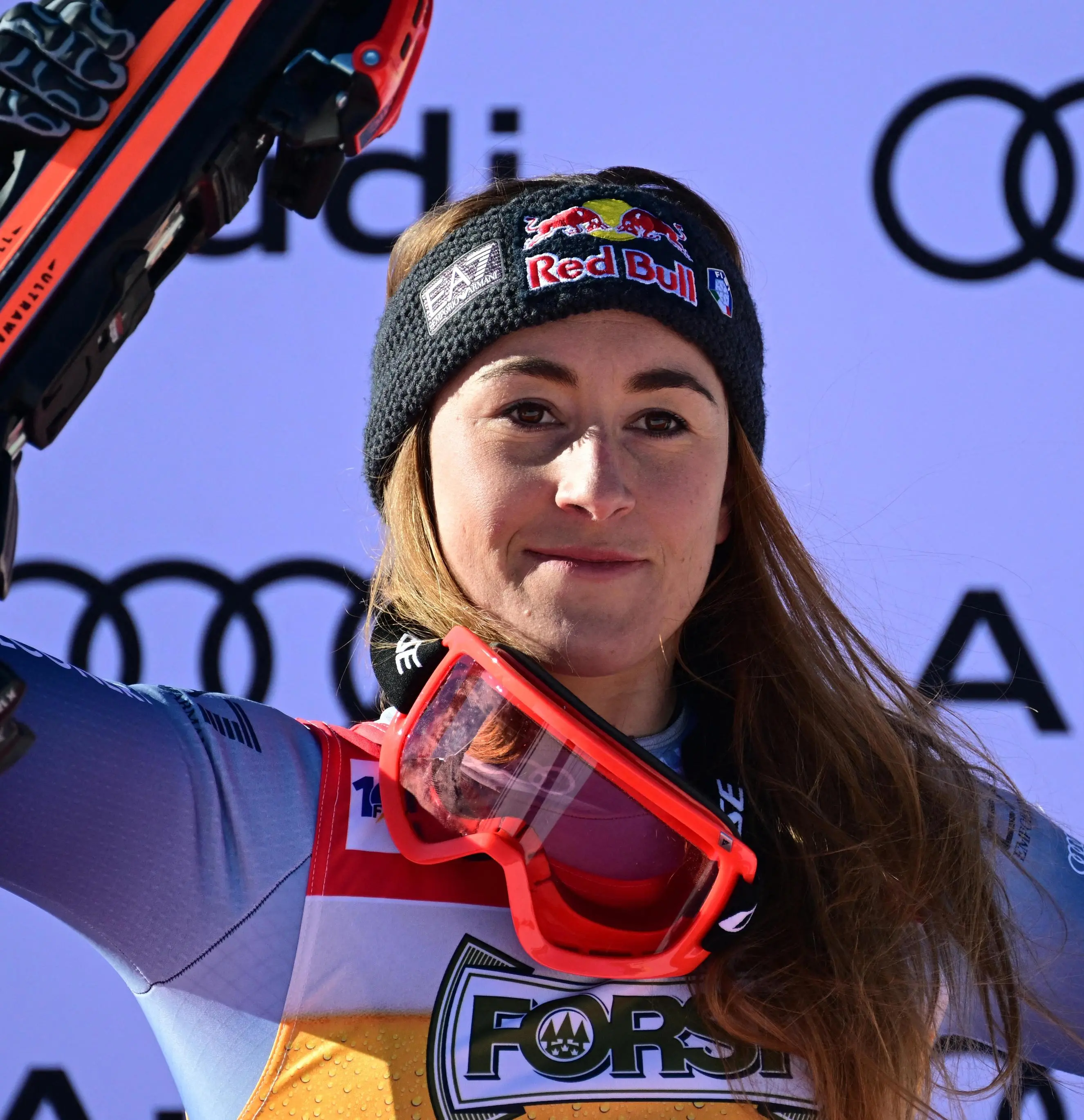 Sofia Goggia pronta al rientro: tolte le piastre, ritorno sugli sci a Beaver Creek