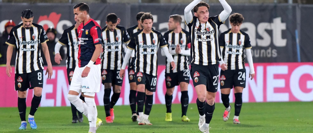 Finalmente Ascoli: digiuno spezzato. Contro il Gubbio basta un autogol, il Picchio vince dopo 11 turni a secco. Ma quanta sofferenza nel finale