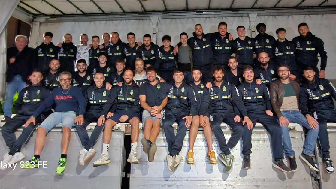 Calcio, Seconda categoria. Il Piandimeleto ’fatto in casa’ si presenta