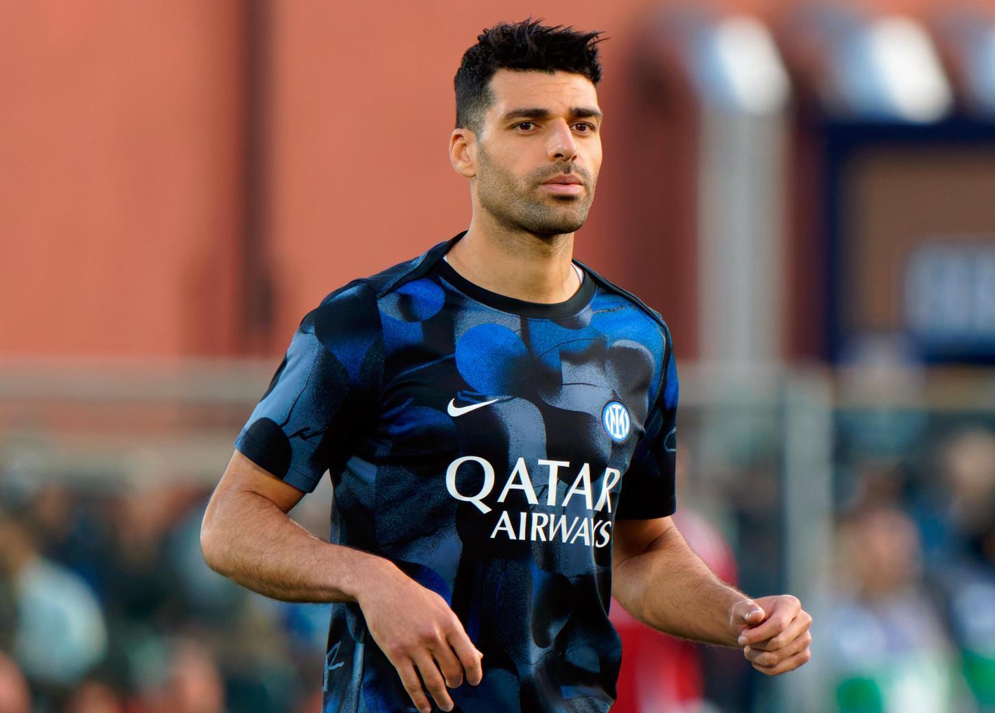https://sport.quotidiano.net/image-service/view/acePublic/alias/contentid/NjQ5ZDIwNWItMTllNC00/0/chance-chivu-ma-taremi-resta-in-iran.jpeg