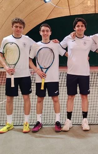 Cus Ferrara Tennis conquista i play off di serie C con una vittoria schiacciante Cus Ferrara Tennis conquista i play off di serie C con una vittoria schiacciante