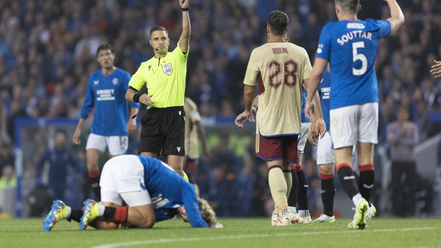 Conference League: Rumsas arbitrerà Maccabi Haifa-Fiorentina