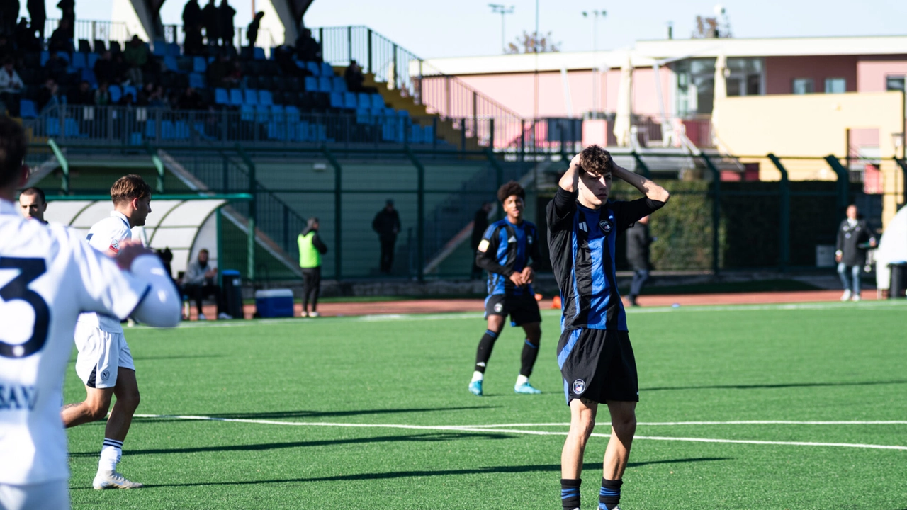 Un momento della partita della Primavera