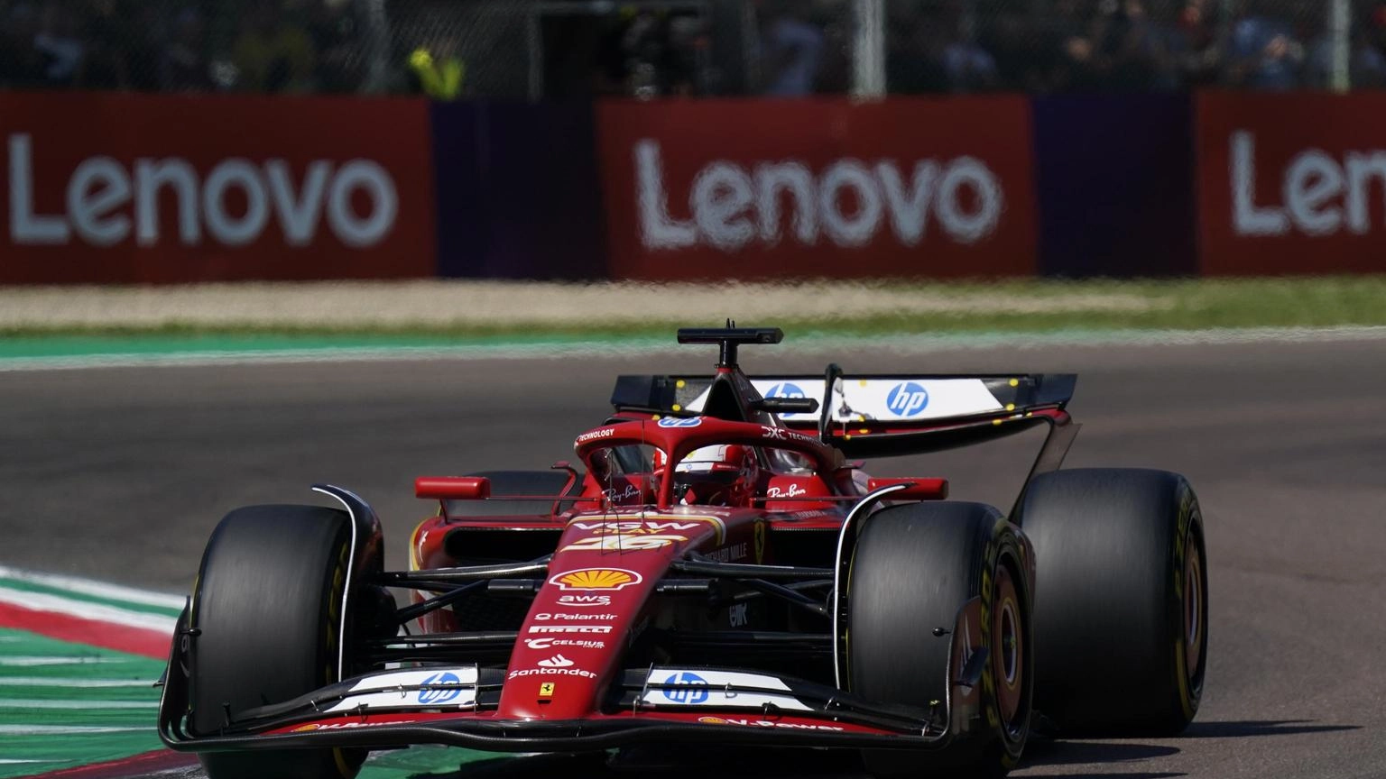 F1: Leclerc, domani voglio andare con l'obiettivo di vincere