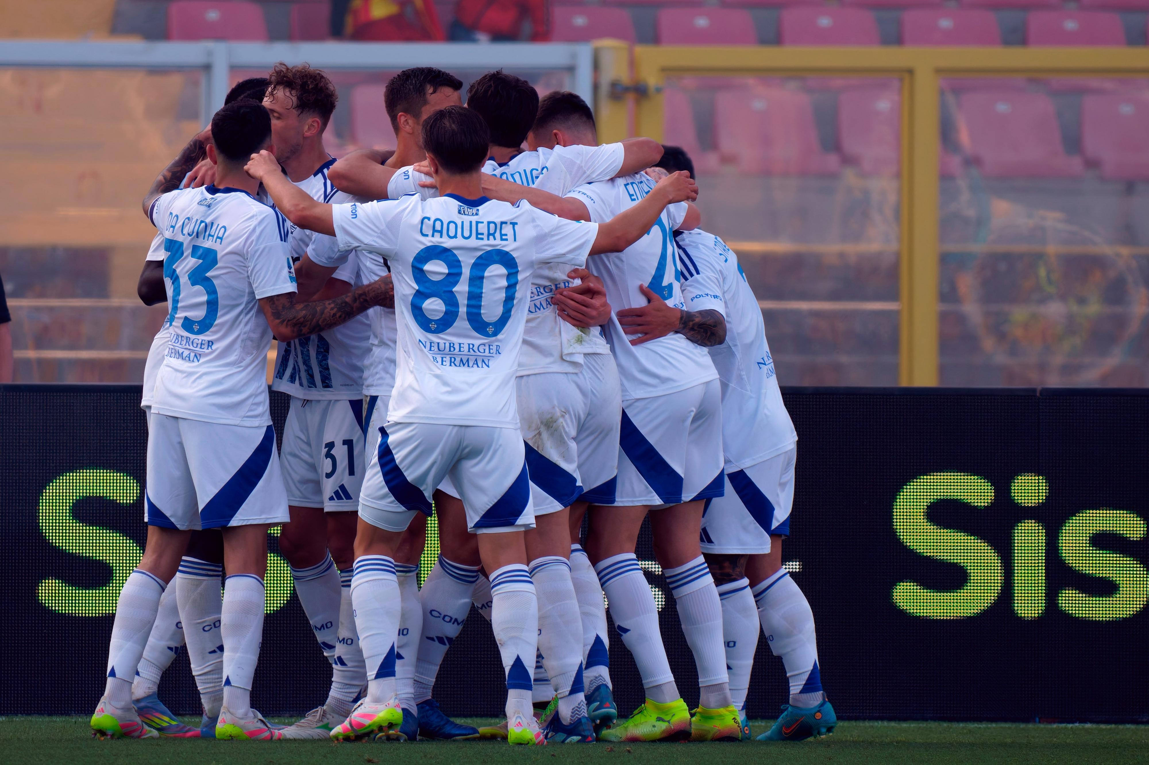 https://sport.quotidiano.net/image-service/view/acePublic/alias/contentid/NmRkNzFkODgtNWUxOS00/0/tvem-lecce-vs-como-campionato-calcio-serie-a-19-04-2025.jpeg