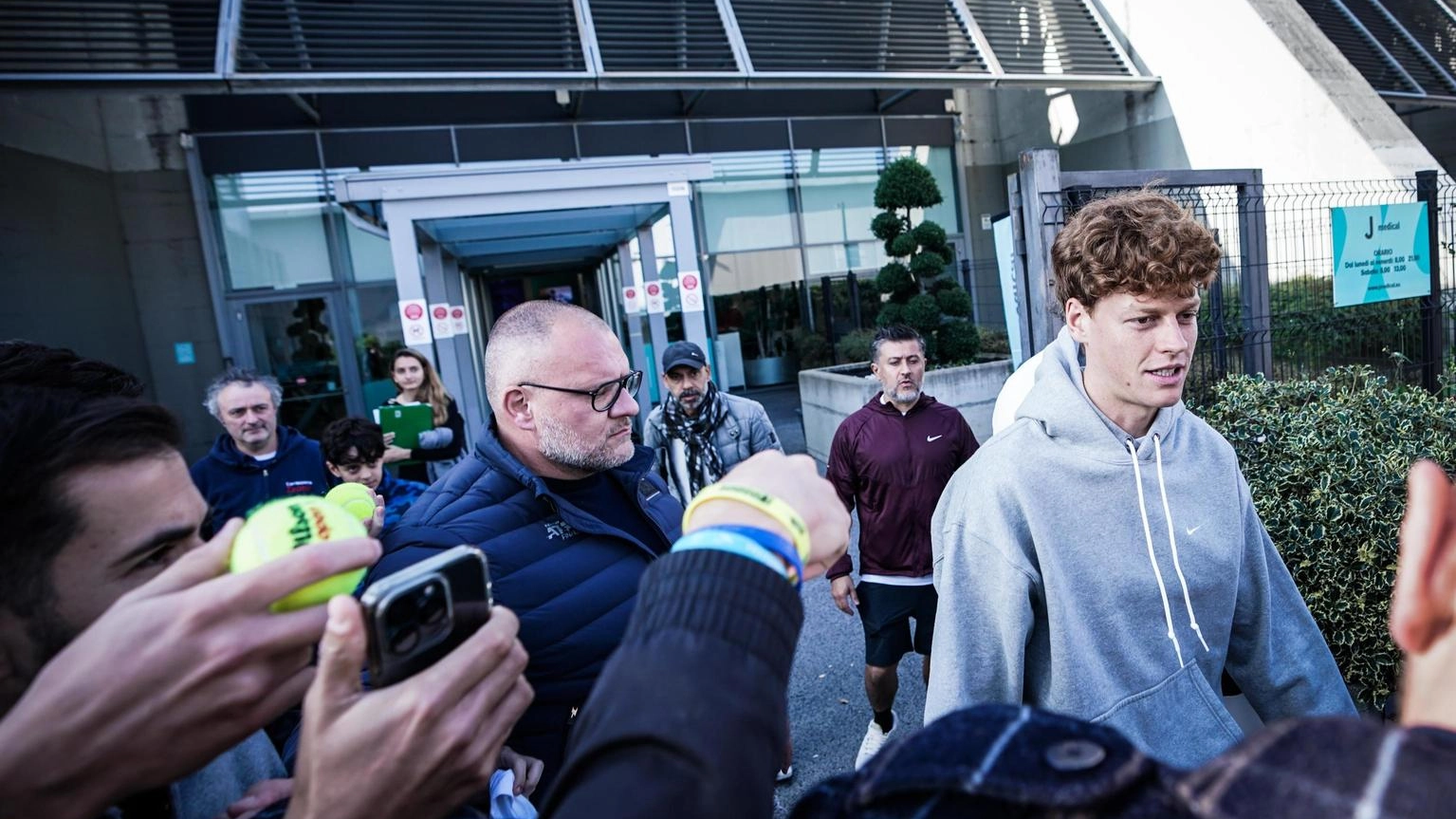 Atp Finals: primo allenamento per Sinner al Circolo della Stampa