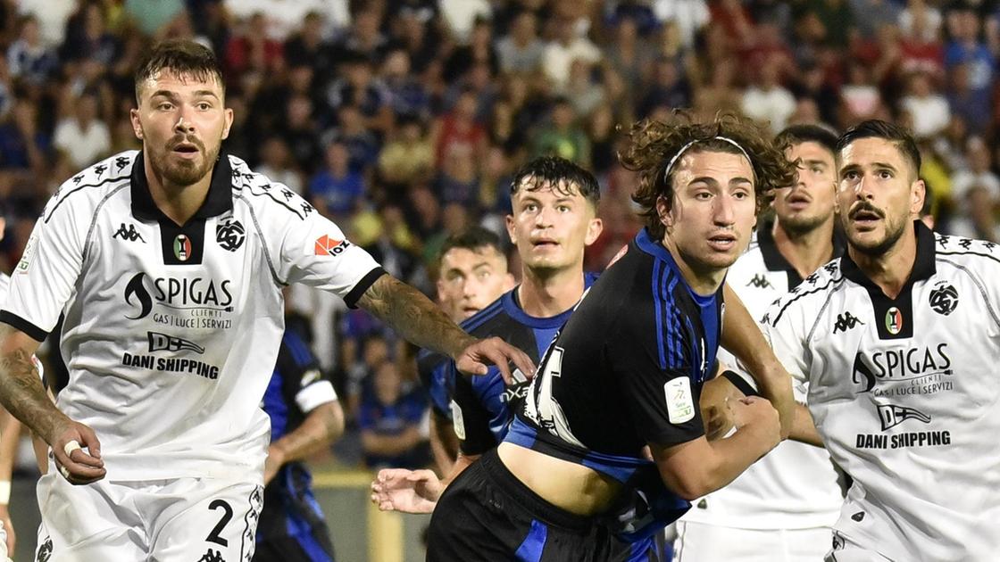 Occhi puntati sul derby. "Spezia, possiamo farcela. Il Picco sarà tutto con te»