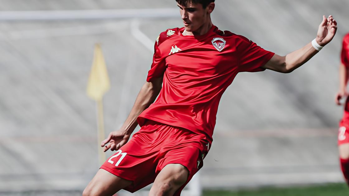 La storia. Pietro Marangon incontra i ragazzi della sua scuola dopo il gol col Varese