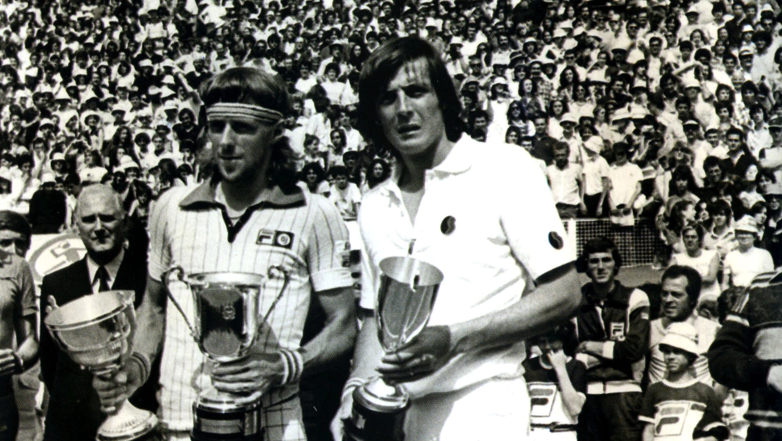 Adriano Panatta, a destra, con Bjorn Borg nel 1976